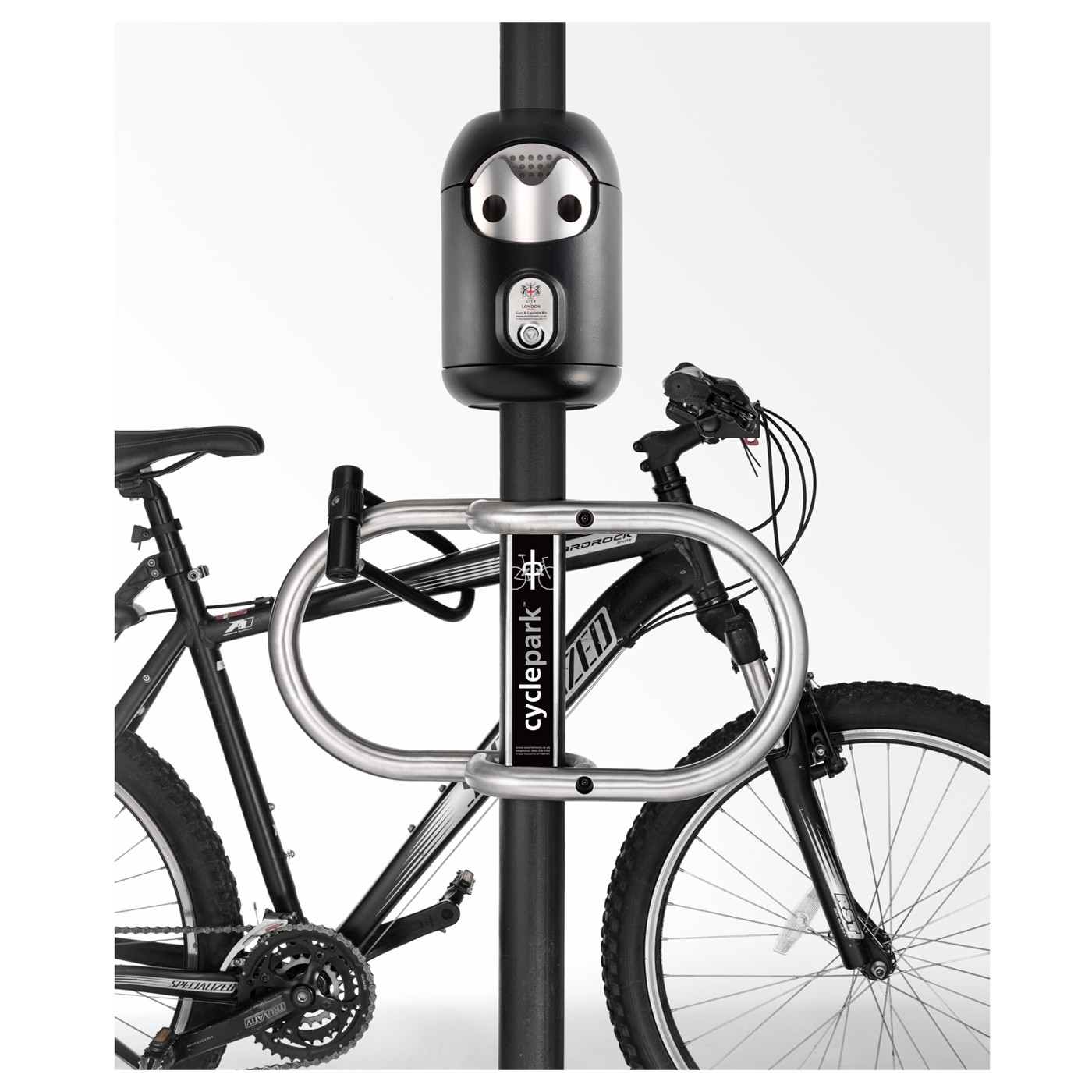 Smartbin and Cyclepark mounted together on one post with a bicycle secured alongside